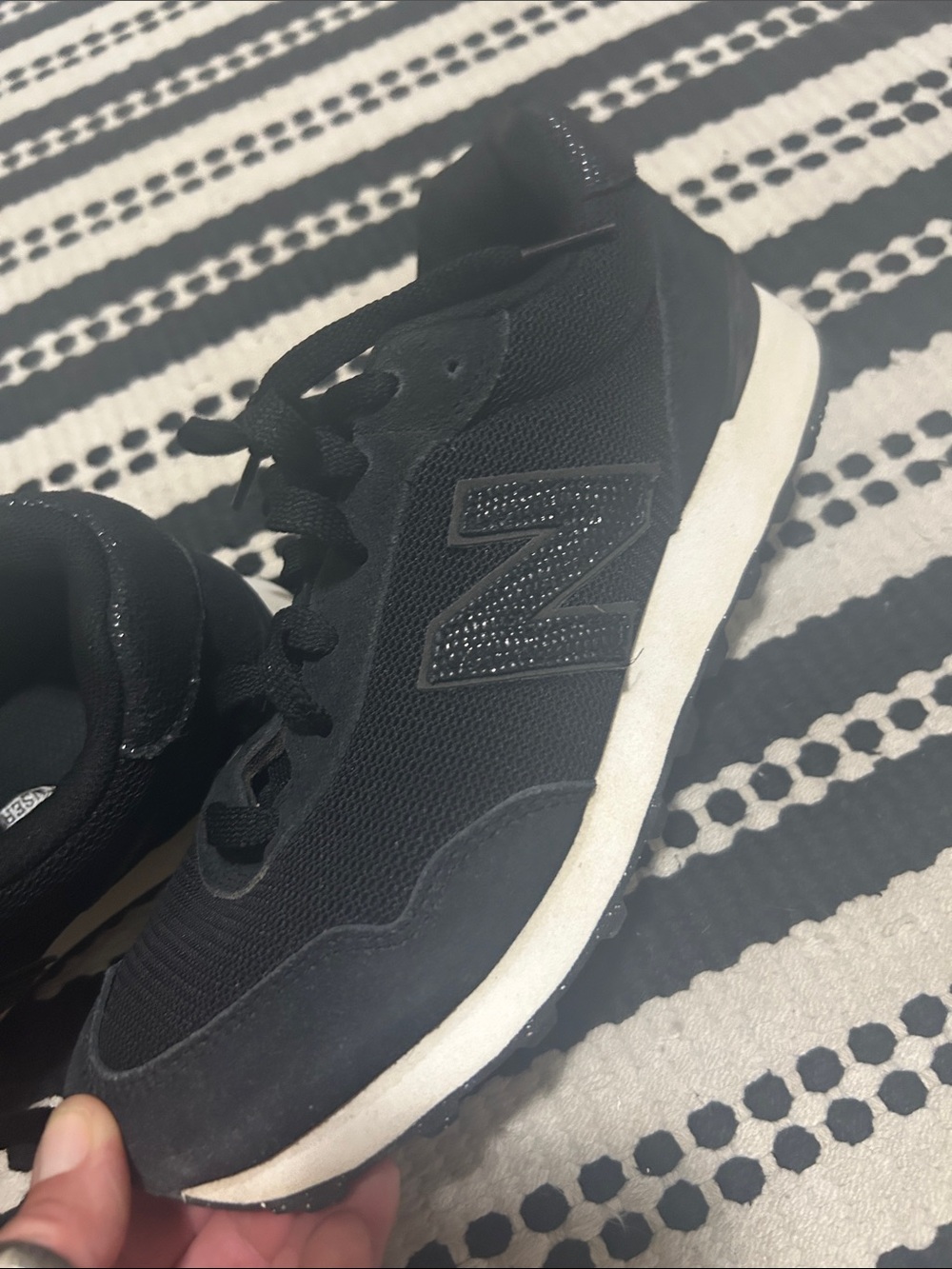 New Balance Womans Black Casual Sneakers